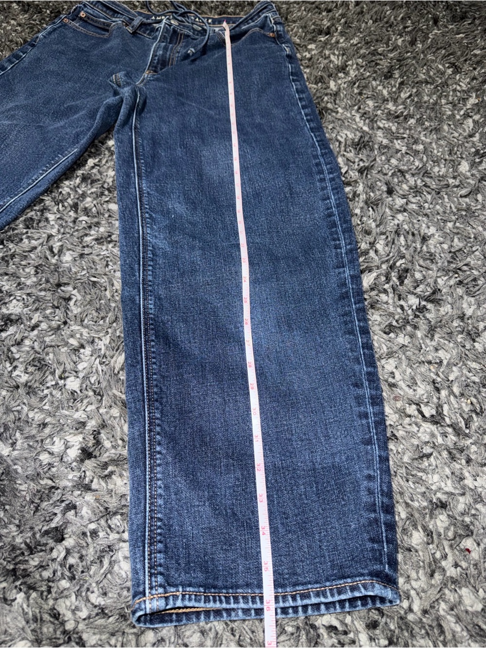 AE Stretch Barrel Jean. Size: 8 Long. - Picture 7 of 11